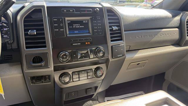 Certified 2019 Ford F550 4x4 Crew Cab Super Duty image 40