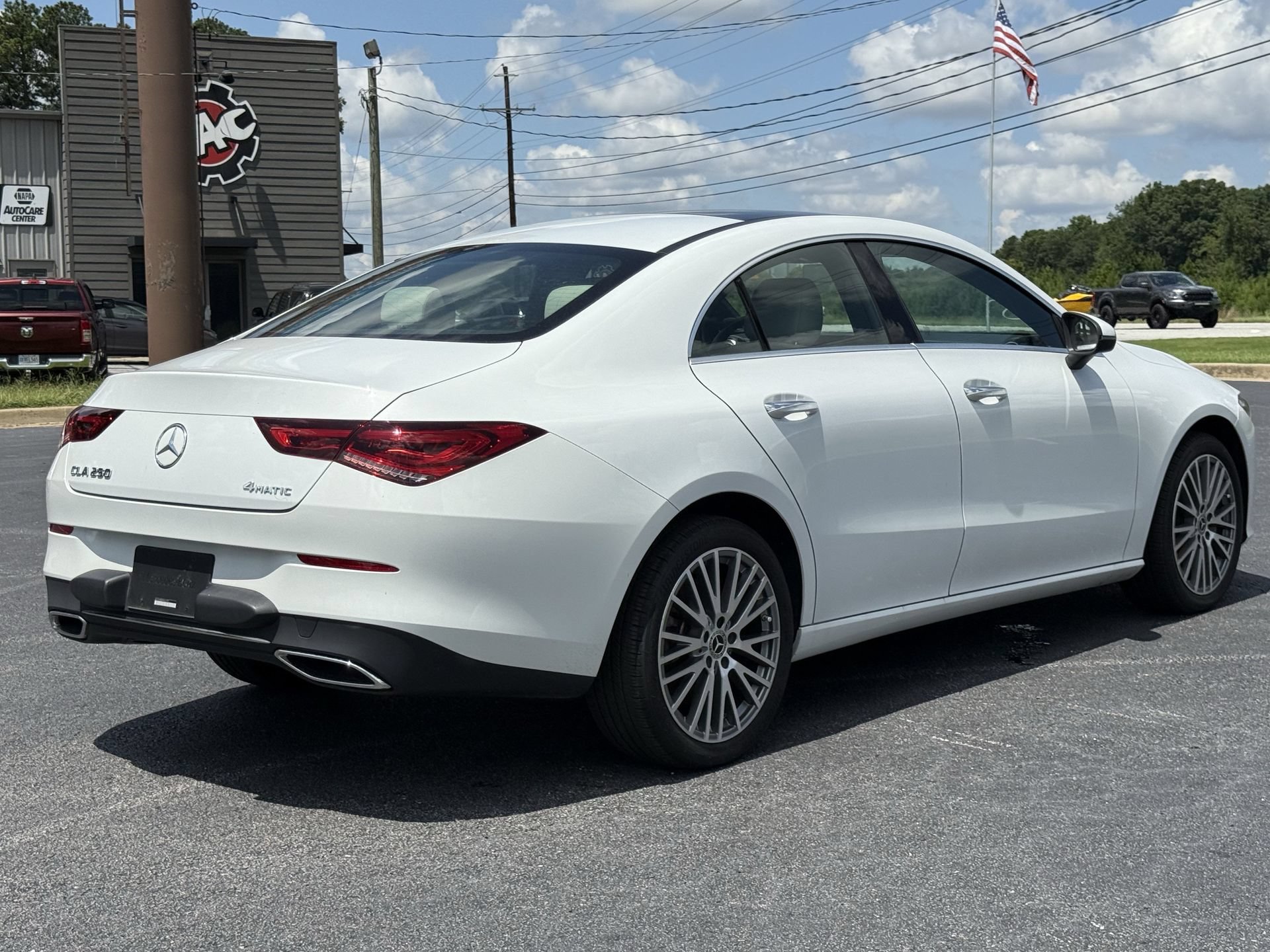 Used 2023 Mercedes-Benz CLA 250 4MATIC w/ Premium Package image 20