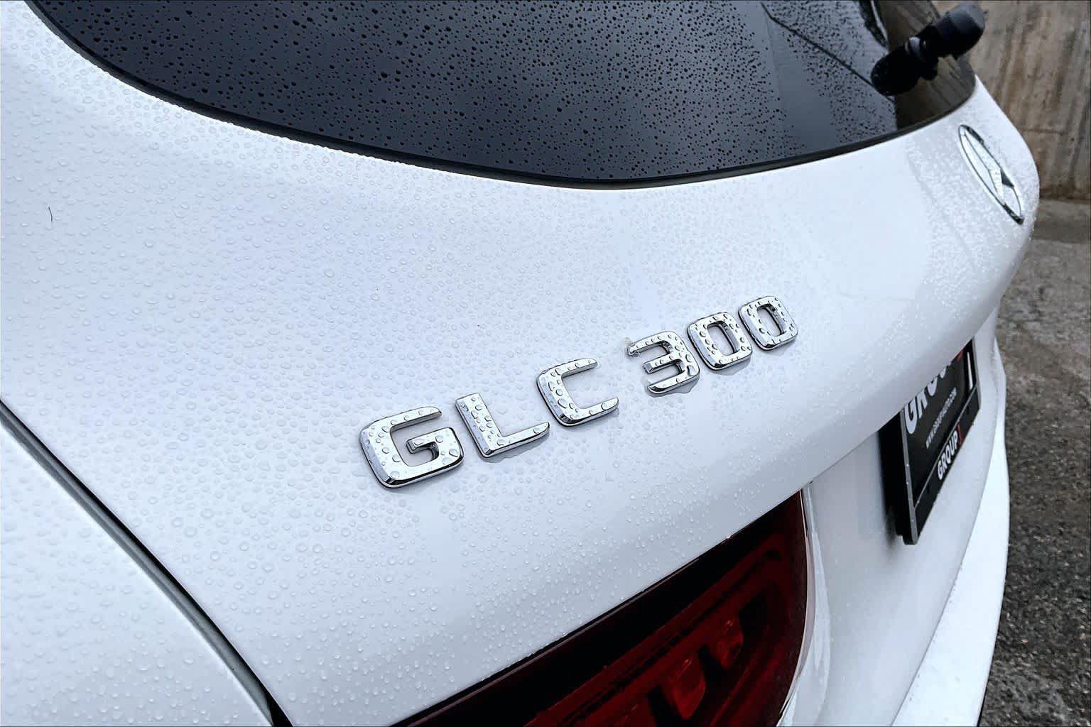 Used 2022 Mercedes-Benz GLC 300 image 12