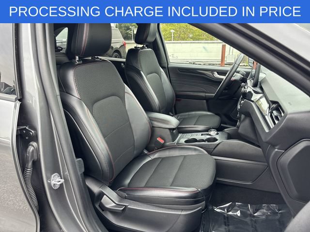 Certified 2025 Ford Escape ST-Line Select AWD/4WD image 14