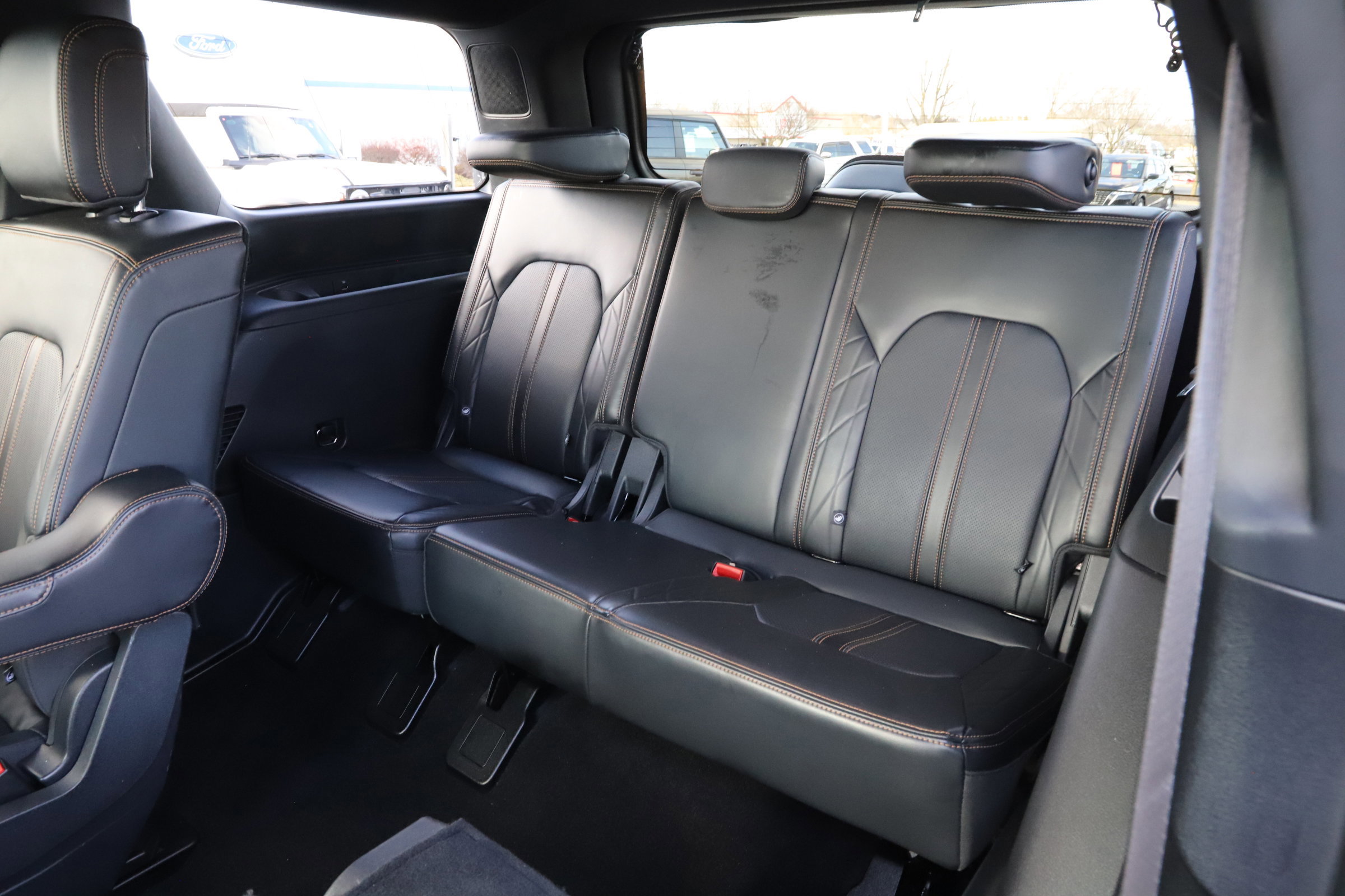 Certified 2023 Ford Expedition Platinum image 22