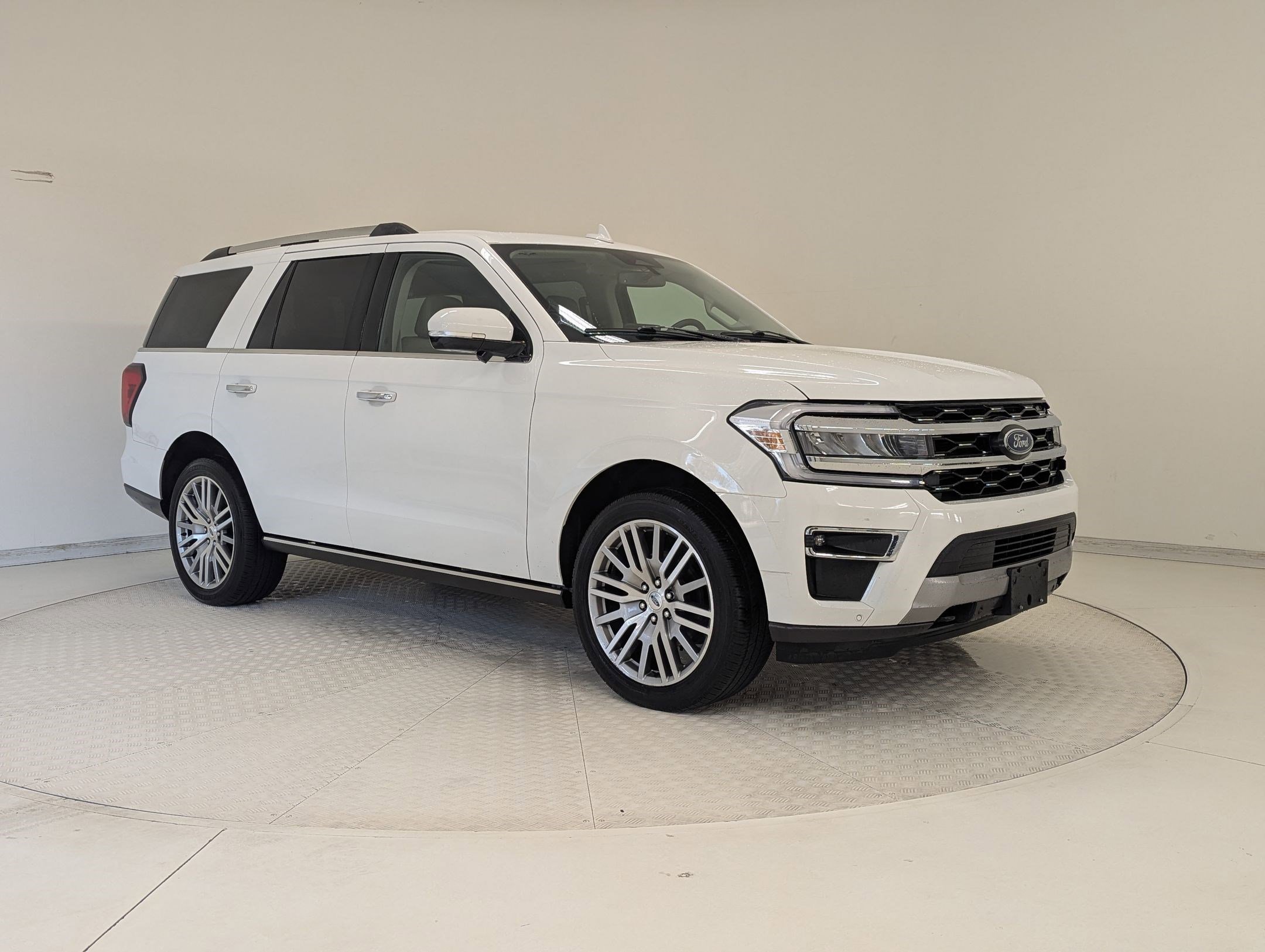 Certified 2023 Ford Expedition Limited image 7