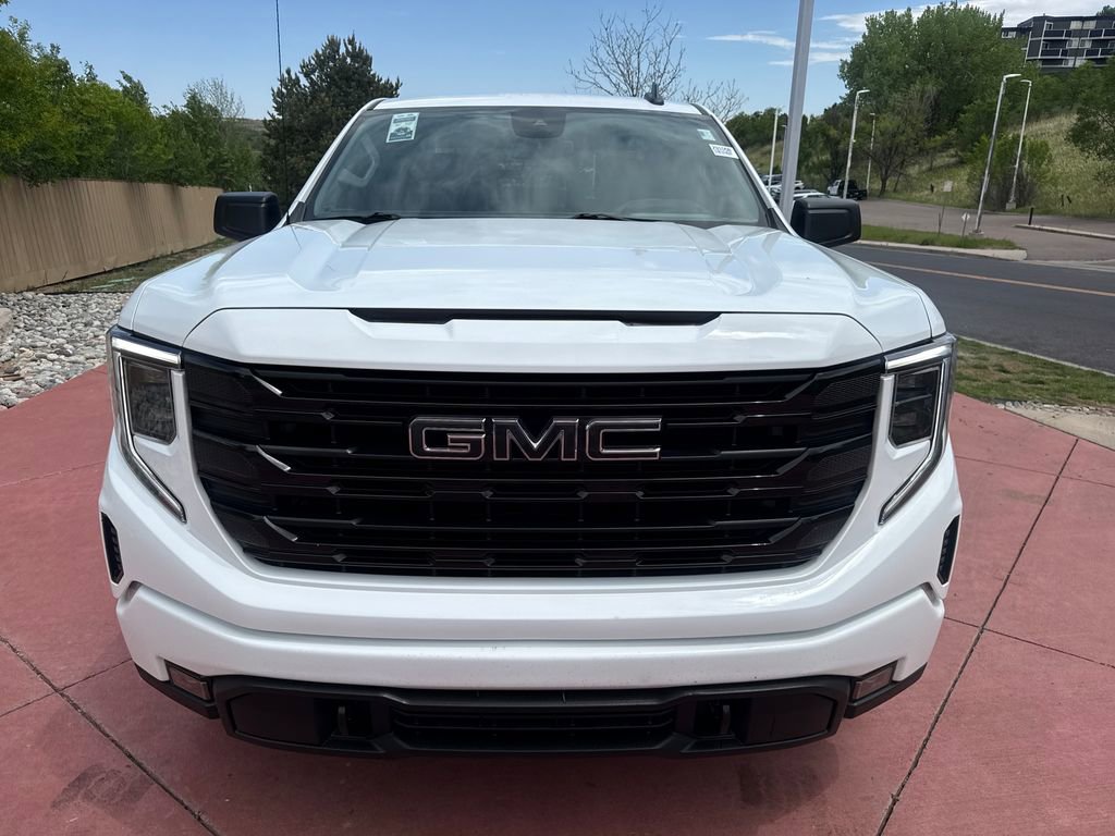 Used 2024 GMC Sierra 1500 Elevation AWD/4WD image 3