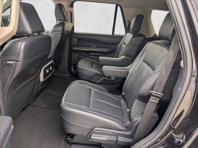 Certified 2024 Ford Expedition XLT RWD image 17