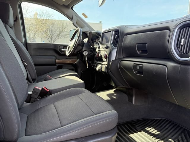 Used 2022 Chevrolet Silverado 3500 LT w/ Fleet Comfort Package AWD/4WD image 13