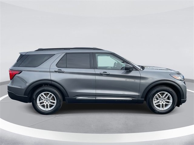Certified 2025 Ford Explorer Active w/ Active Comfort Package image 2