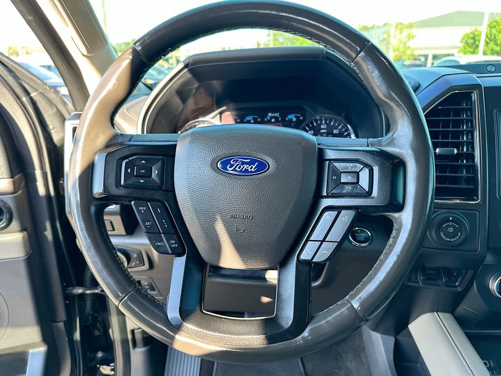 Certified 2019 Ford Expedition Limited w/ Equipment Group 302A AWD/4WD image 18