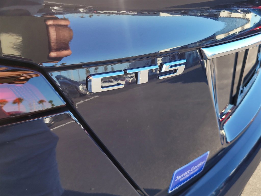 Used 2025 Cadillac CT5 Premium Luxury image 6