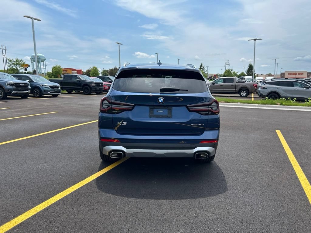 Used 2022 BMW X3 xDrive30i AWD/4WD image 8