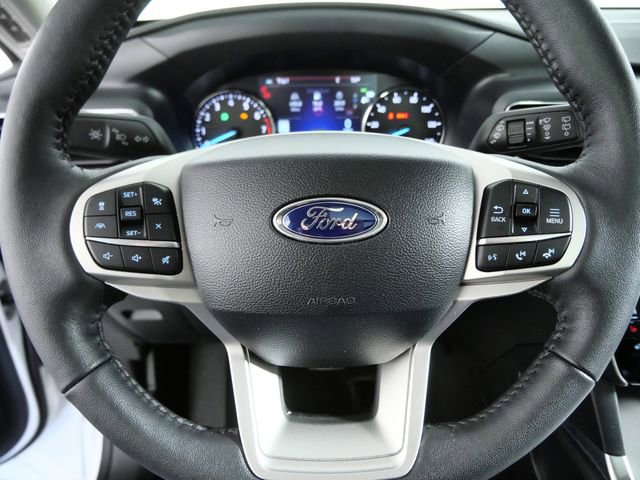 Certified 2024 Ford Explorer Limited w/ Equipment Group 301A AWD/4WD image 23