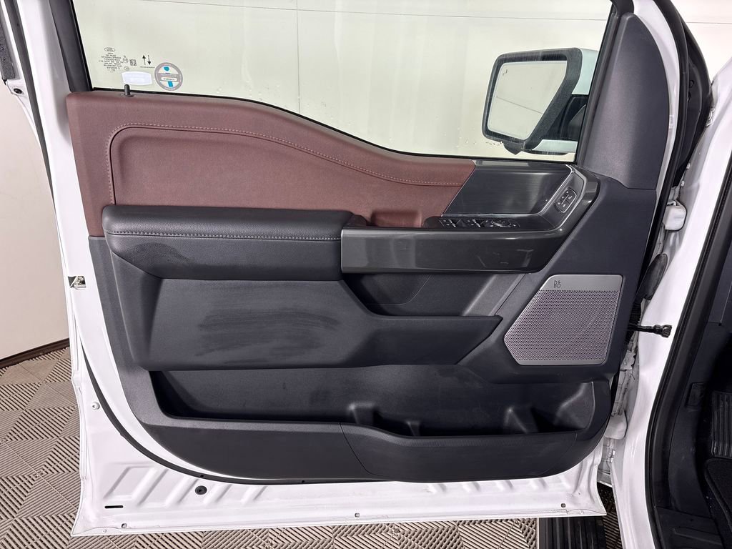 Certified 2023 Ford F150 Lariat w/ Equipment Group 502A High image 23