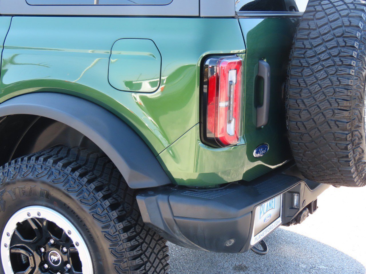 Certified 2023 Ford Bronco Badlands image 16