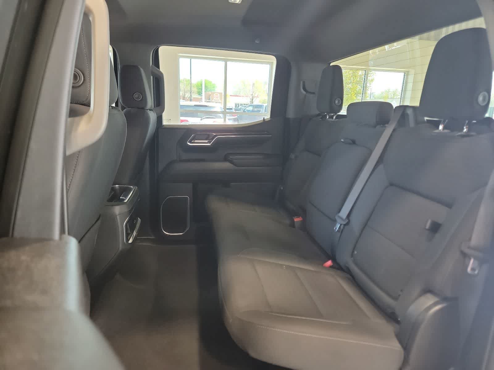 Used 2023 GMC Sierra 1500 Elevation w/ LPO, Elevation Black Package AWD/4WD image 30