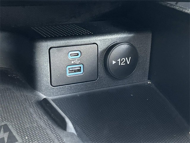 Certified 2023 Ford Escape Platinum image 37