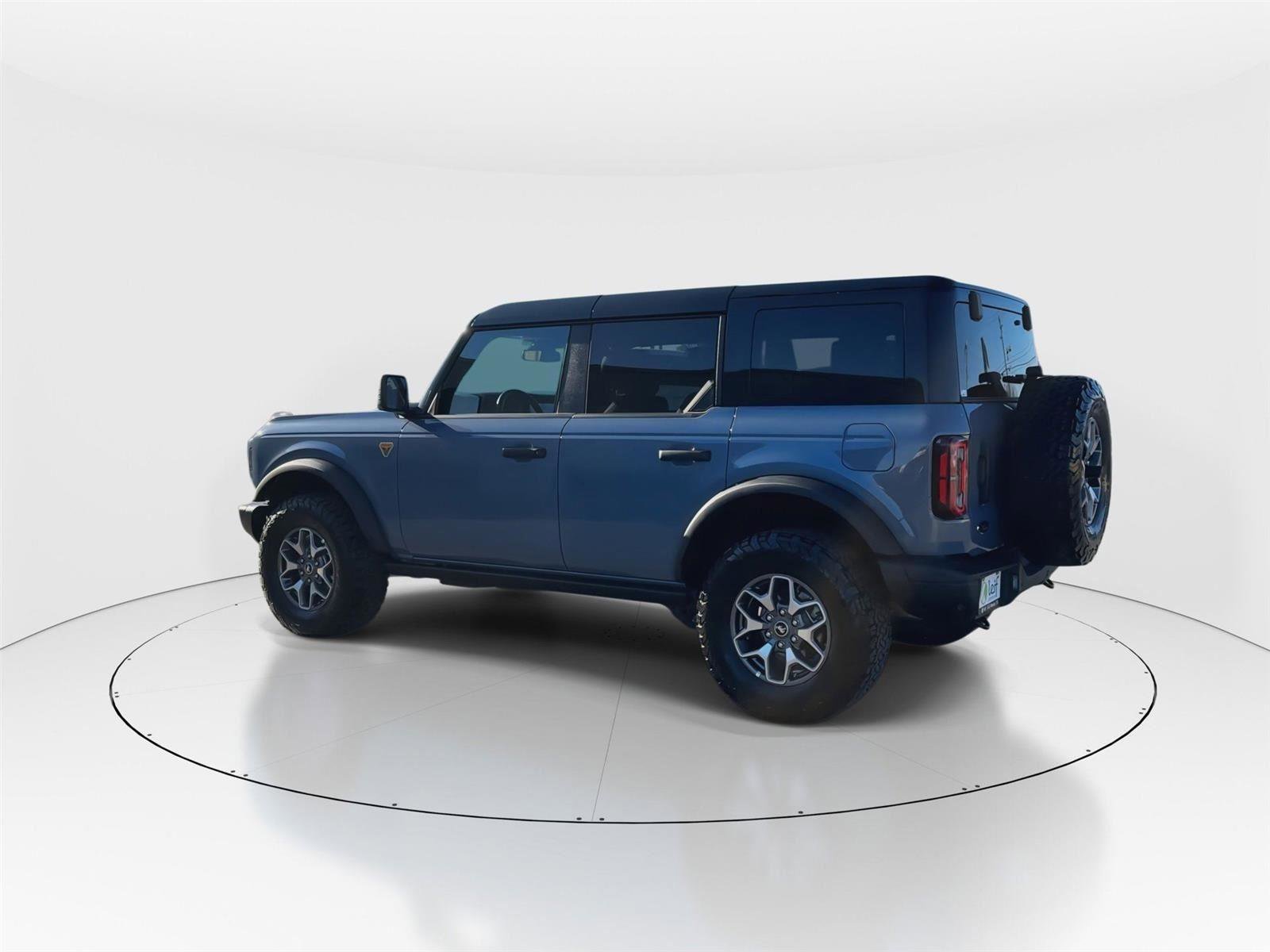 Certified 2025 Ford Bronco Badlands AWD/4WD image 6