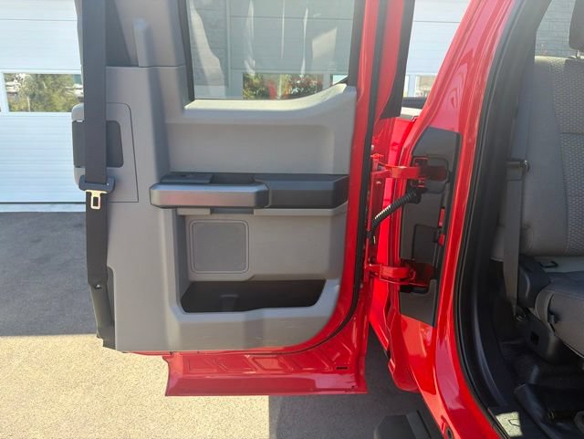 Certified 2022 Ford F350 XLT w/ XLT Premium Package AWD/4WD image 21