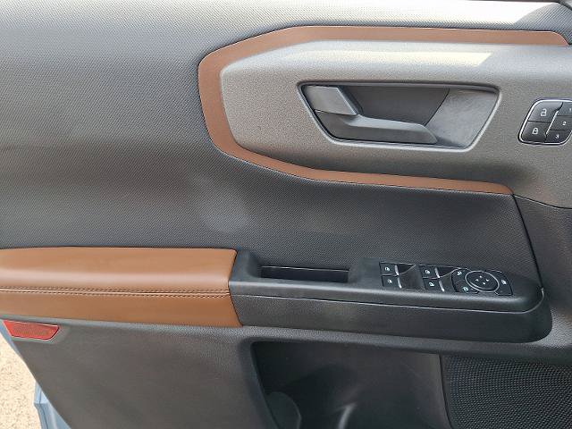 Certified 2025 Ford Bronco Sport Outer Banks w/ Outer Banks Tech Package+ AWD/4WD image 12