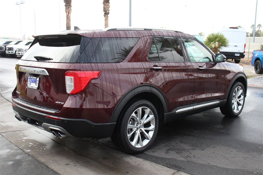 Certified 2022 Ford Explorer Platinum w/ Equipment Group 601A image 7