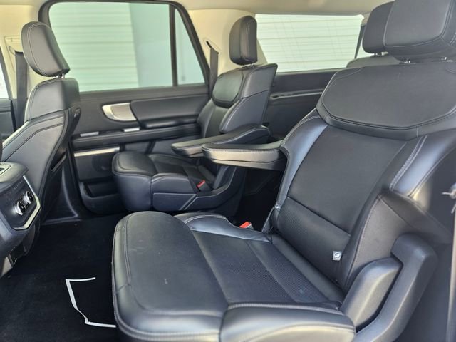 Certified 2025 Ford Expedition Max Platinum AWD/4WD image 13