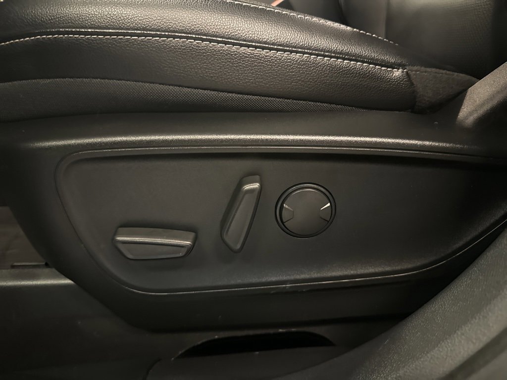 Certified 2022 Ford Escape SEL image 13