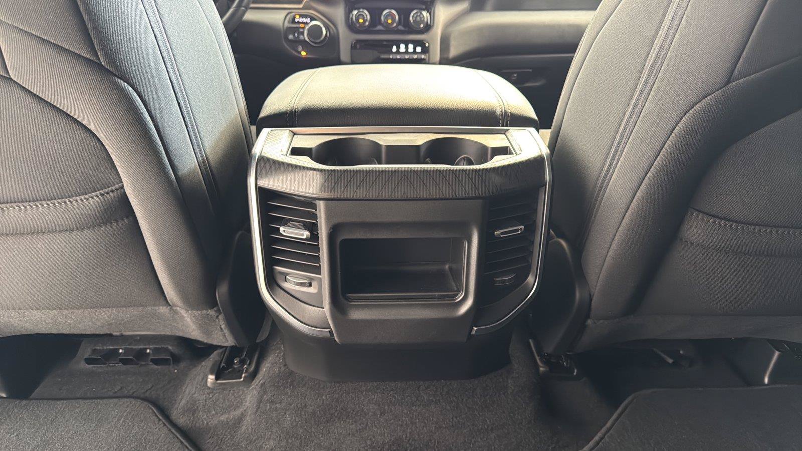 Used 2026 RAM 1500 Express AWD/4WD image 27