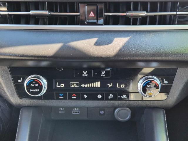 Used 2023 Mitsubishi Outlander SEL image 19