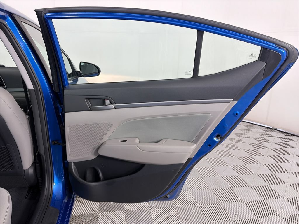 Used 2018 Hyundai Elantra Value Edition FWD image 26