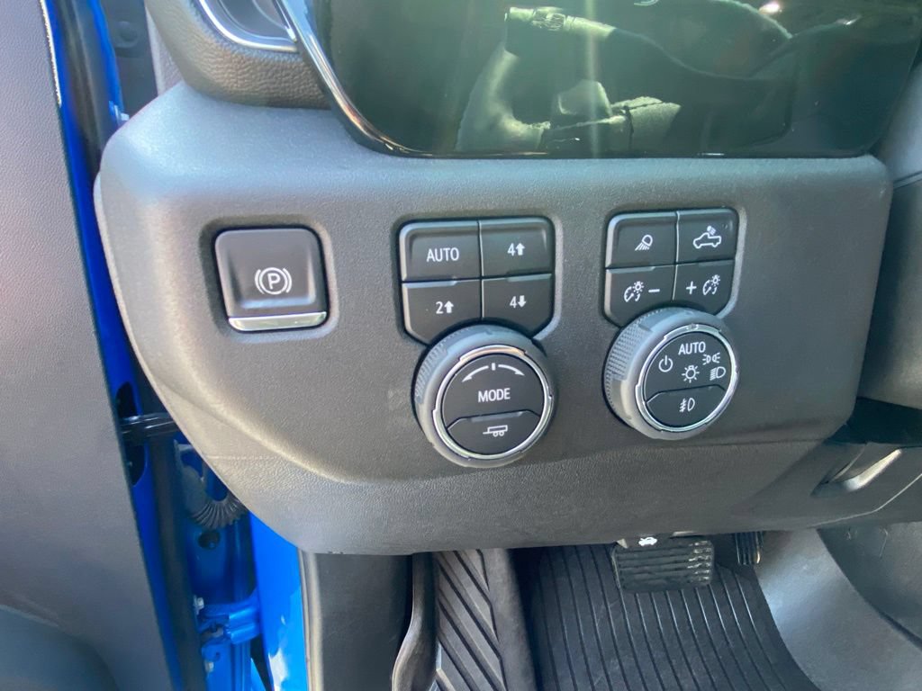 Used 2026 Chevrolet Silverado 1500 RST AWD/4WD image 12