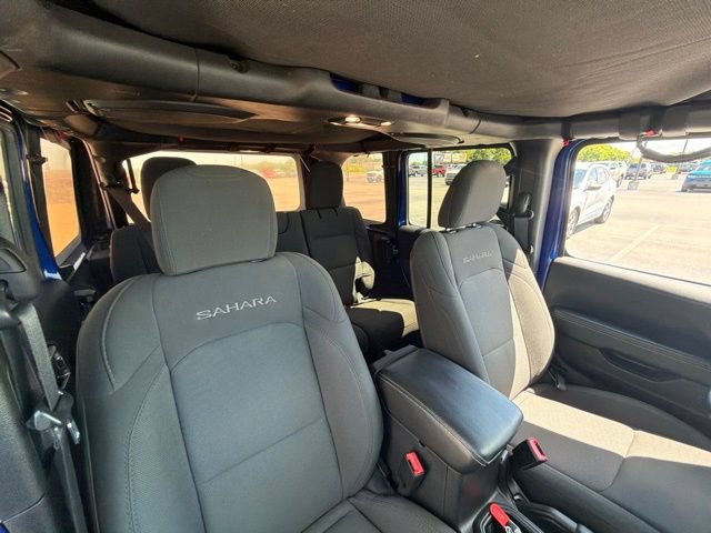 Used 2020 Jeep Wrangler Unlimited Sahara AWD/4WD image 24