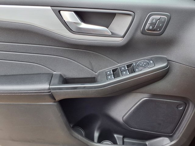 Certified 2024 Ford Escape Platinum AWD/4WD image 19