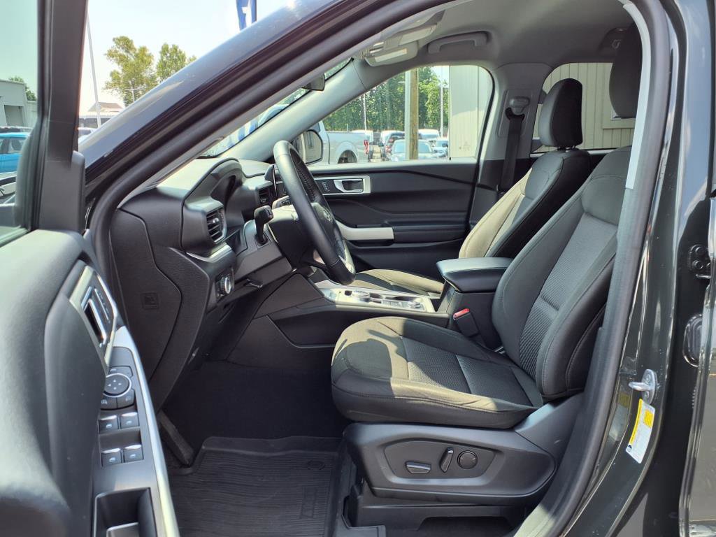 Certified 2023 Ford Explorer XLT image 22