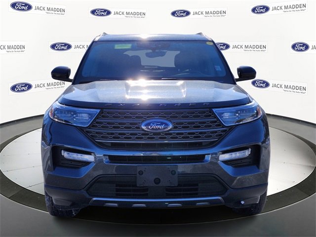 Certified 2022 Ford Explorer XLT w/ Equipment Group 202A image 8