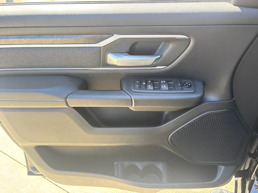 Used 2021 RAM 1500 Lone Star image 12