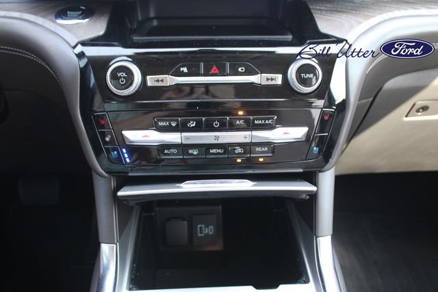 Certified 2022 Ford Explorer Platinum AWD/4WD image 19
