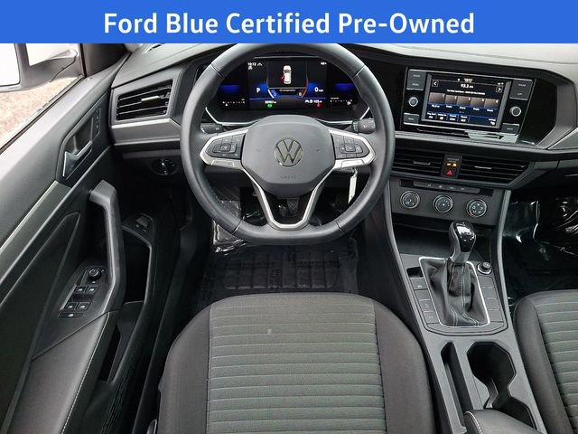 Used 2022 Volkswagen Jetta S image 13