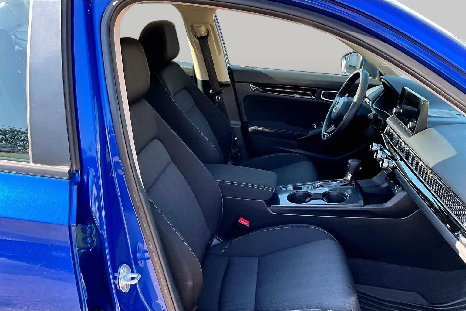Used 2022 Honda Civic EX image 12