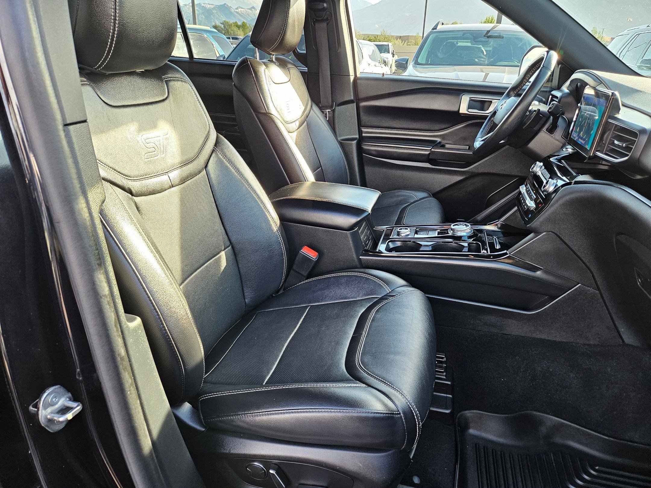 Certified 2020 Ford Explorer ST AWD/4WD image 33