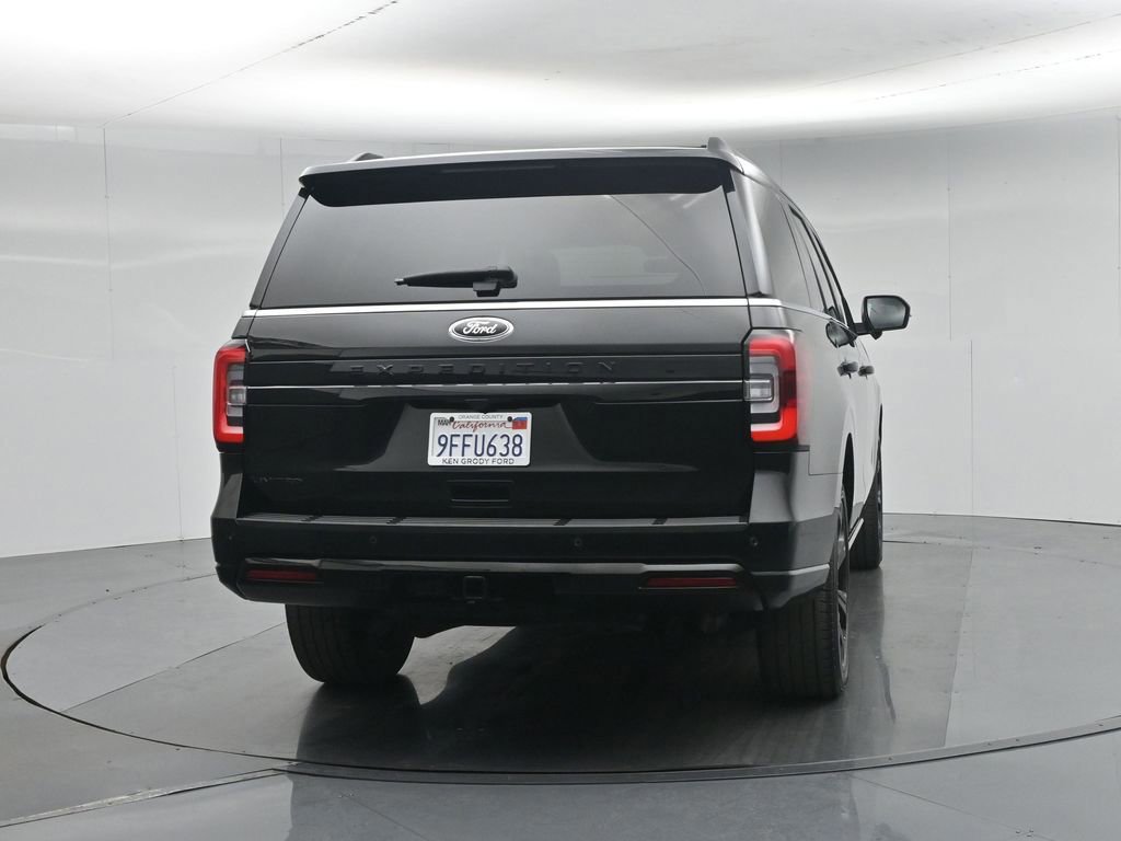 Certified 2023 Ford Expedition Limited image 16