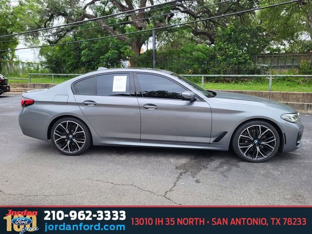 Used 2023 BMW 540i w/ M Sport Package RWD image 6
