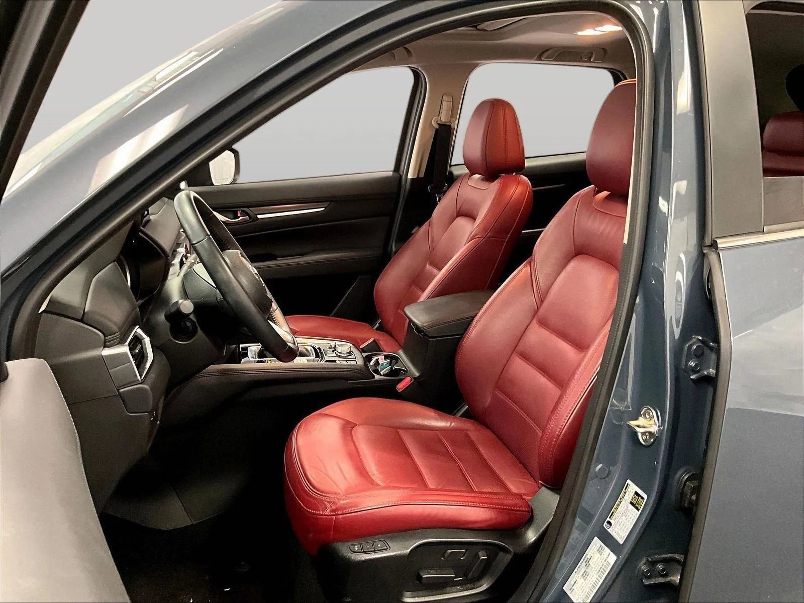 Used 2023 MAZDA CX-5 Carbon Edition image 24