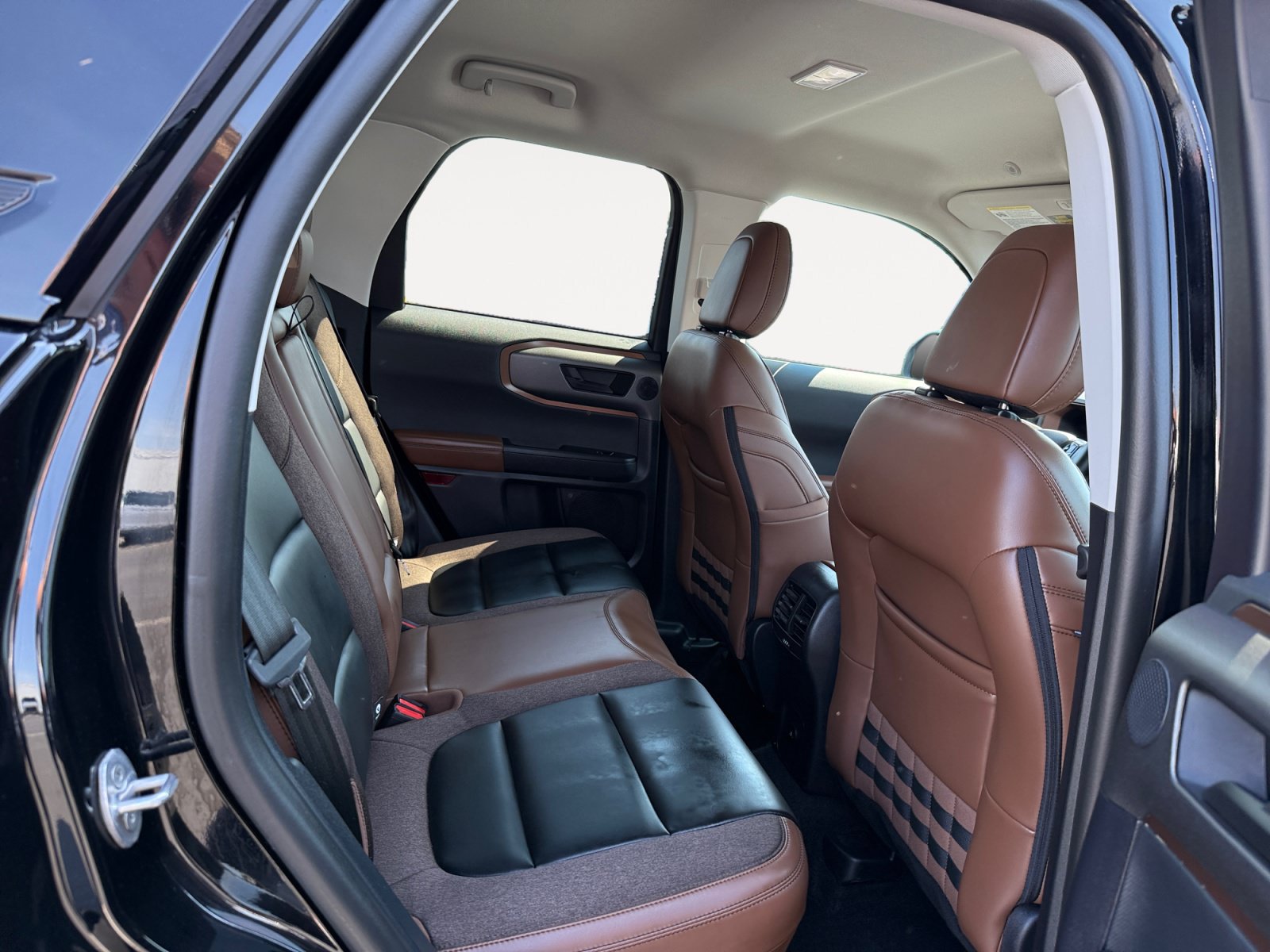 Certified 2025 Ford Bronco Sport Outer Banks w/ Outer Banks Tech Package+ AWD/4WD image 18