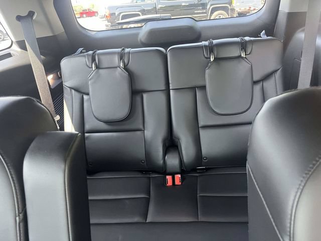 Certified 2022 Ford Explorer XLT w/ Equipment Group 202A AWD/4WD image 16