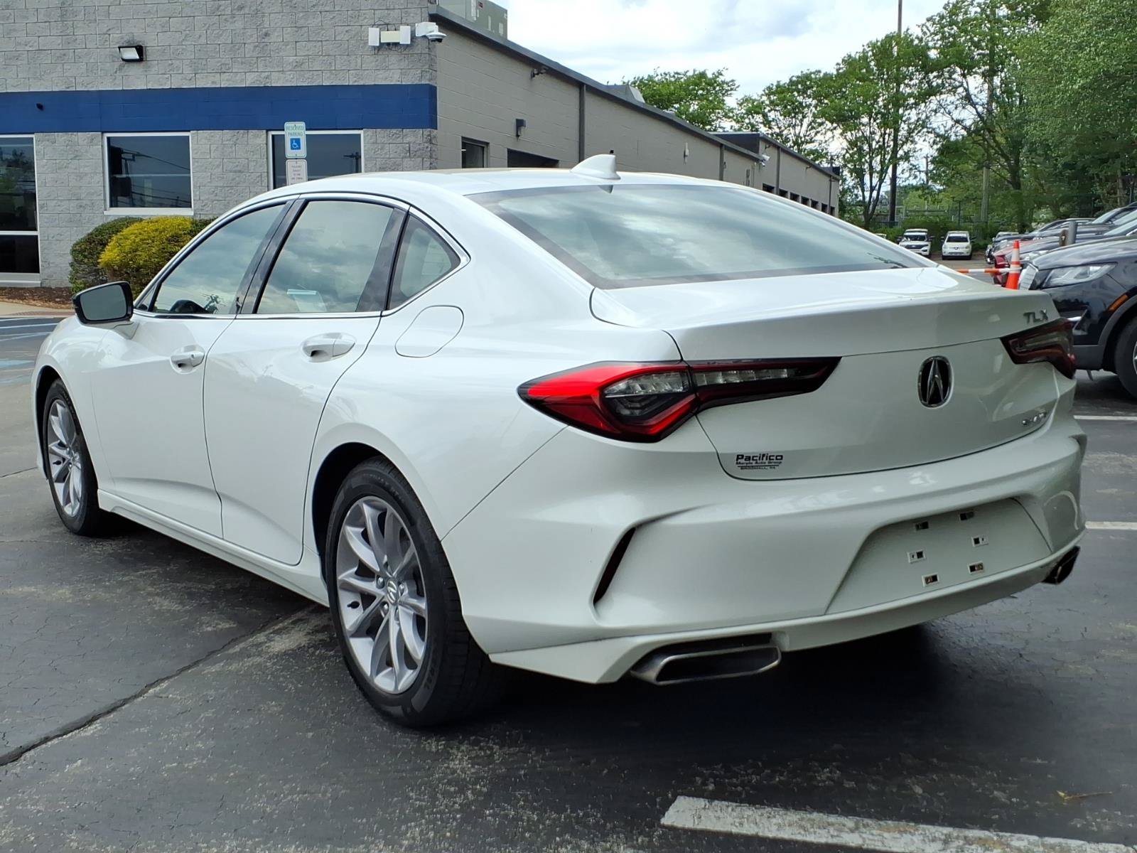 Used 2021 Acura TLX SH-AWD image 5