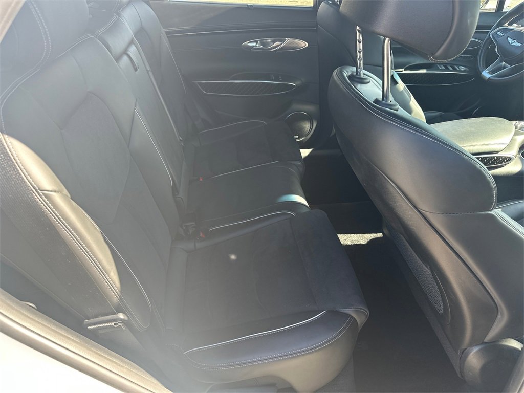 Used 2022 Genesis GV70 3.5T Sport w/ Sport Prestige Package image 14