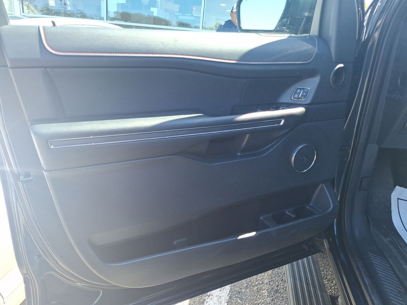 Certified 2023 Ford Expedition Limited AWD/4WD image 12