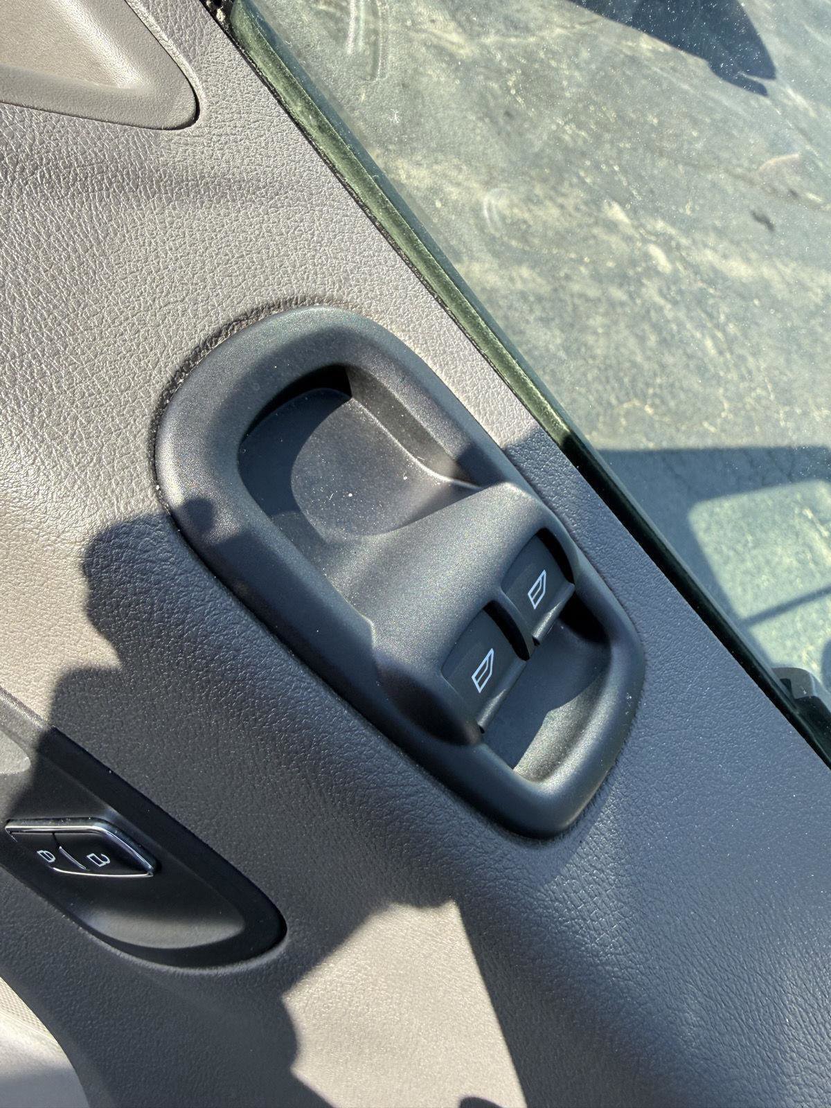 Certified 2024 Ford Transit 350 XLT image 21