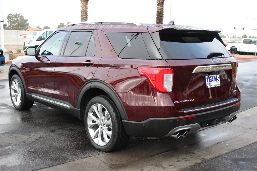 Certified 2022 Ford Explorer Platinum w/ Equipment Group 601A image 5