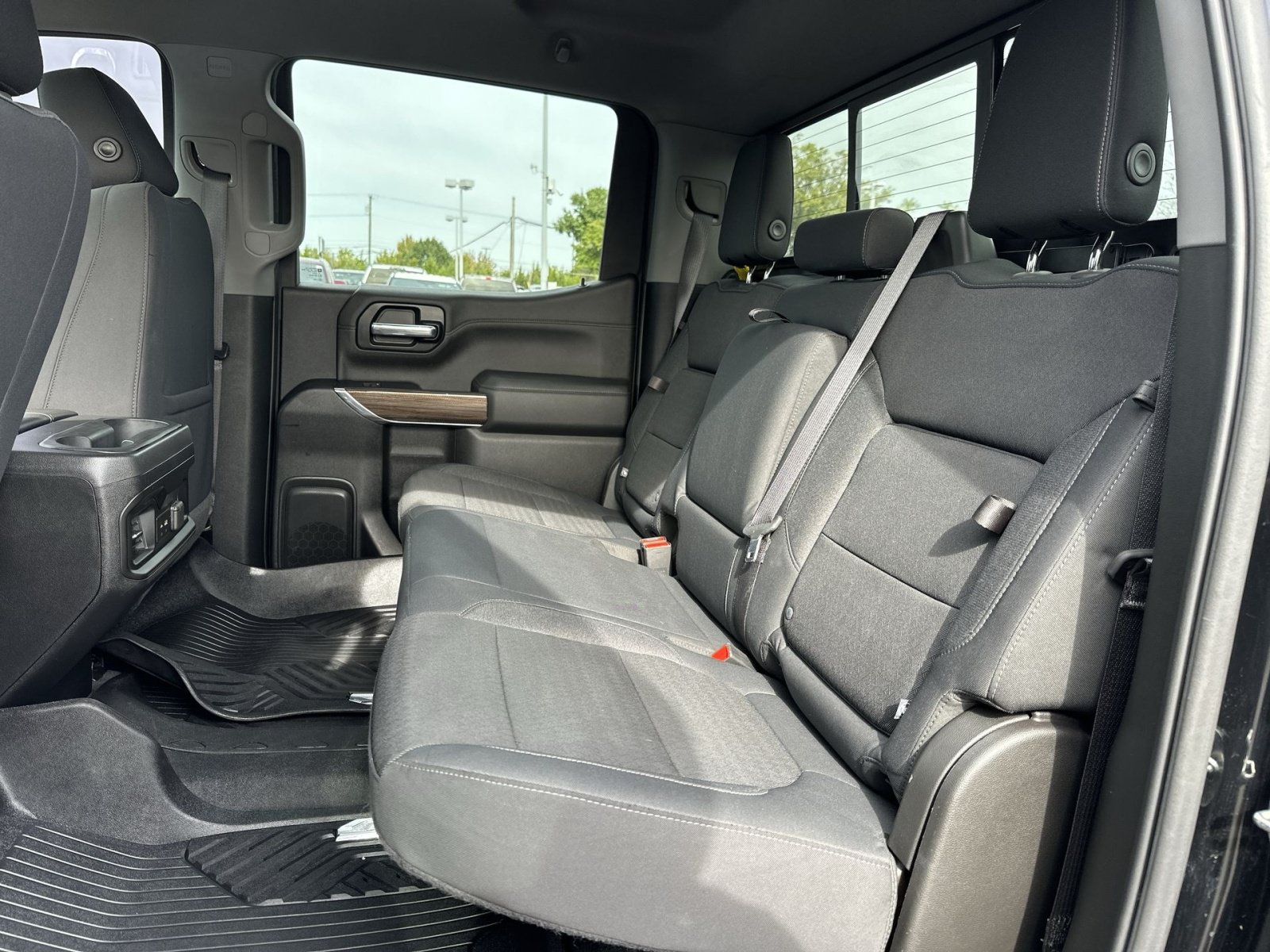 Used 2020 Chevrolet Silverado 1500 LT Trail Boss AWD/4WD image 25