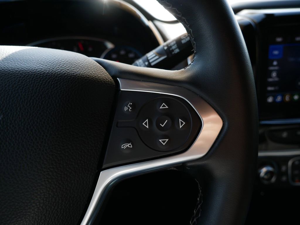 Used 2023 Chevrolet Traverse LT image 21