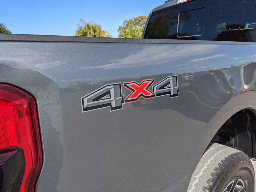 Certified 2024 Ford F250 Platinum image 14